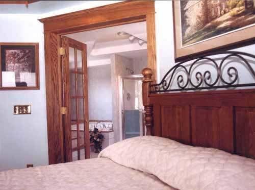 Red Barn Village Bed & Breakfast Clarks Summit Exterior foto